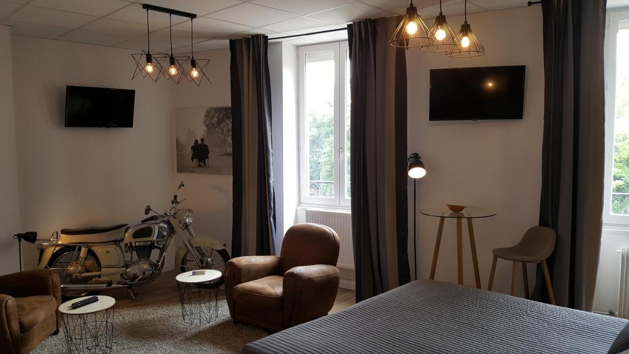 奥珐萨昂德瑞酒店 Neuville-sur-Ain 外观 照片
